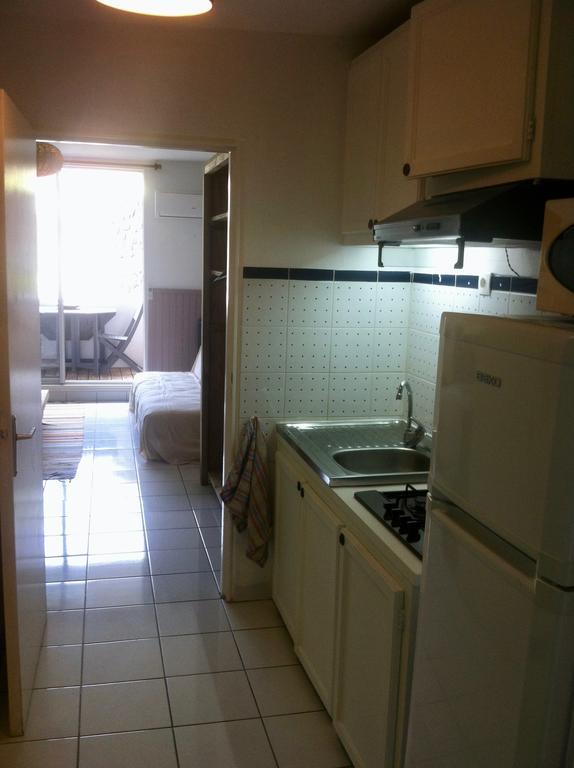 A Deux Pas De L'Ocean Apartment Saint-Gilles-les Bains Bagian luar foto