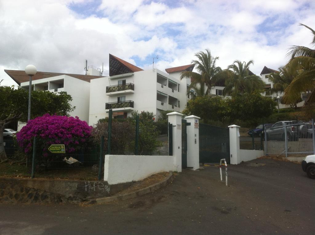 A Deux Pas De L'Ocean Apartment Saint-Gilles-les Bains Bagian luar foto